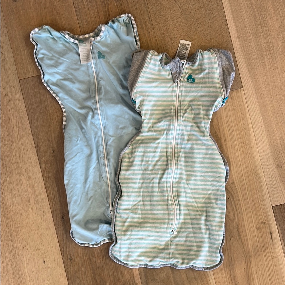 Two love to dream swaddles - medium
